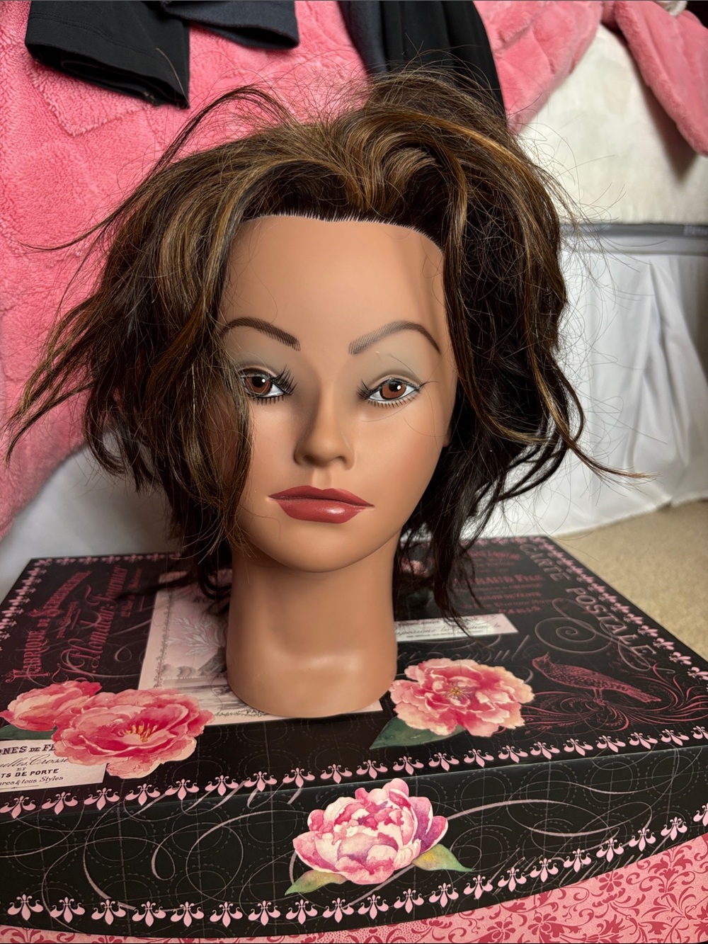 Manikin head